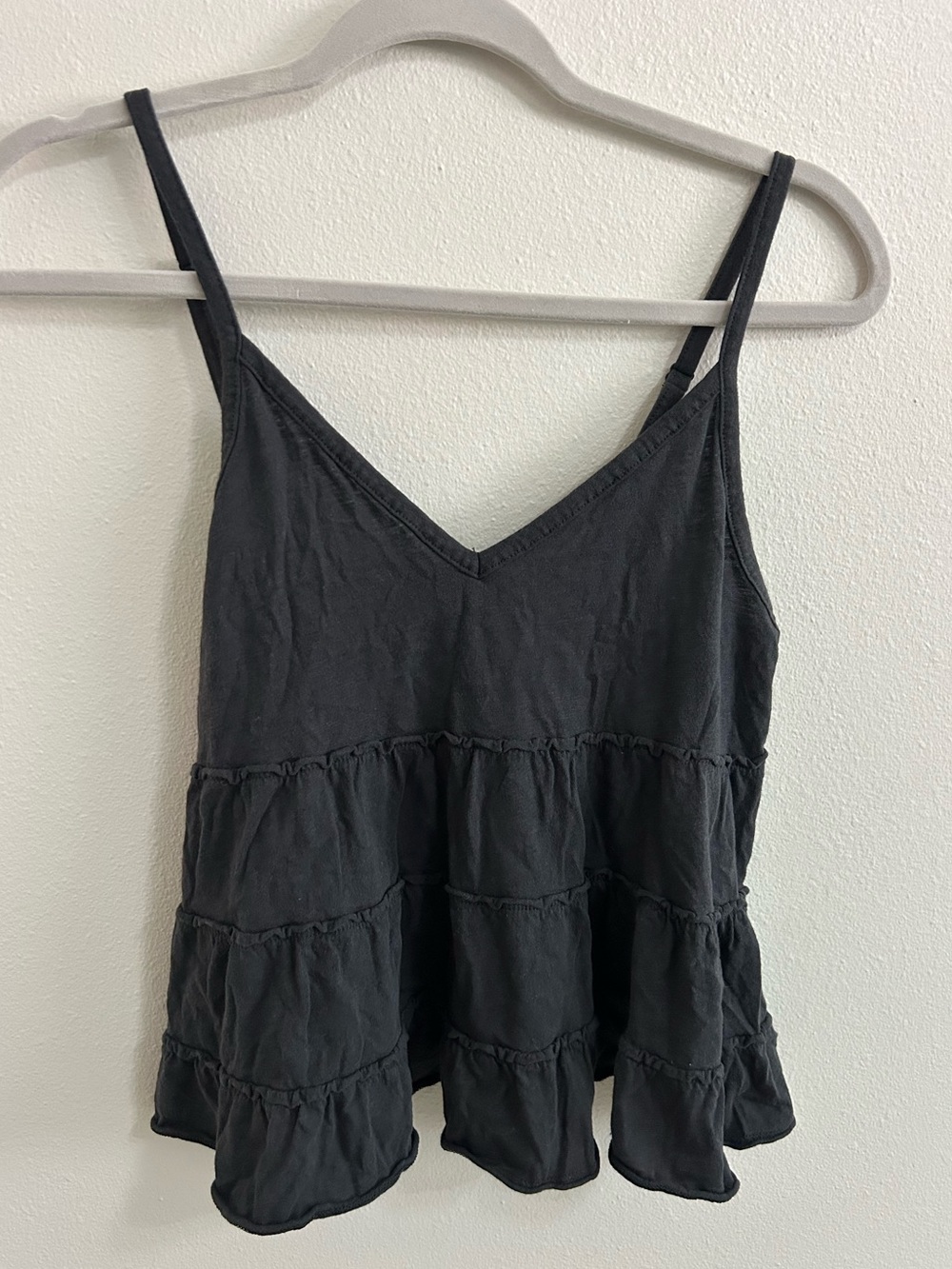 American Eagle Dark Grey tiered tank top